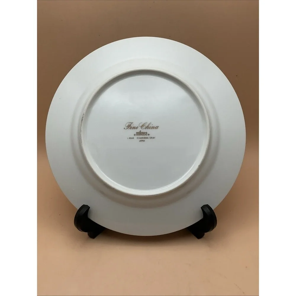 Mikasa Charisma Gray Salad Plates 7.5